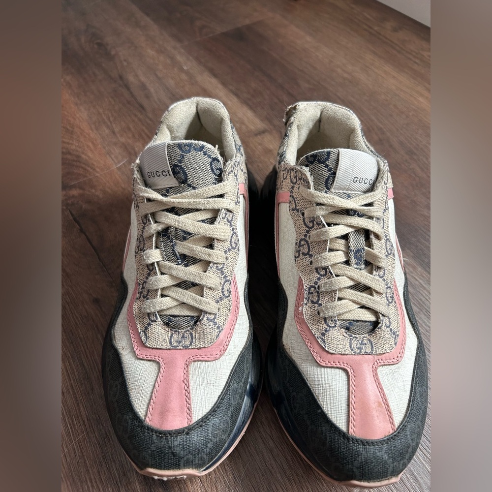 Gucci Rython Sneakers - Picture 5 of 9